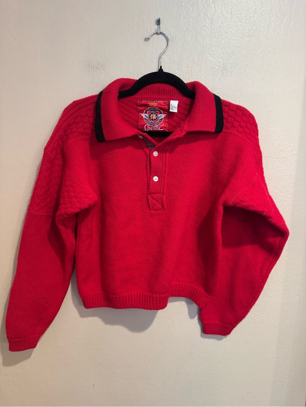 Vintage Esprit Red Wool Cropped Knit PoloSweater W/Black Trim Collar & 3 Buttons